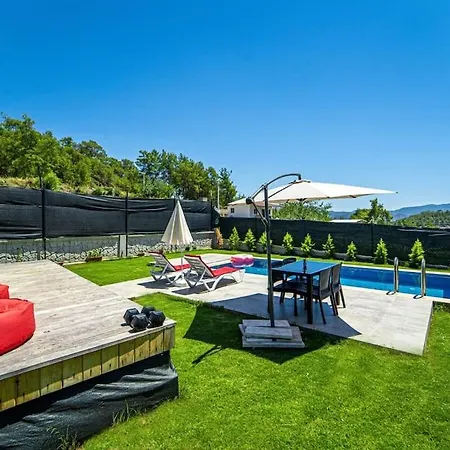 2 Kisilik, Doga Icerisinde Balayi Villasi - Awz 313 Villa