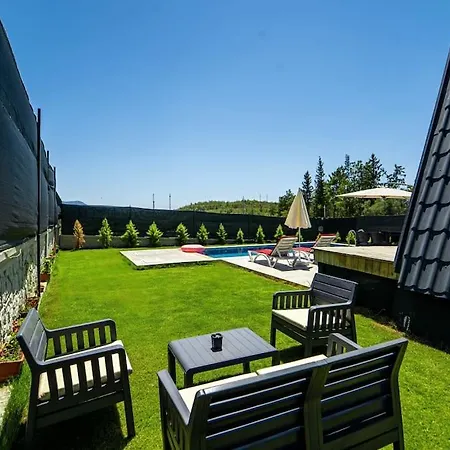 Villa 2 Kisilik, Doga Icerisinde Balayi Villasi - Awz 313 *